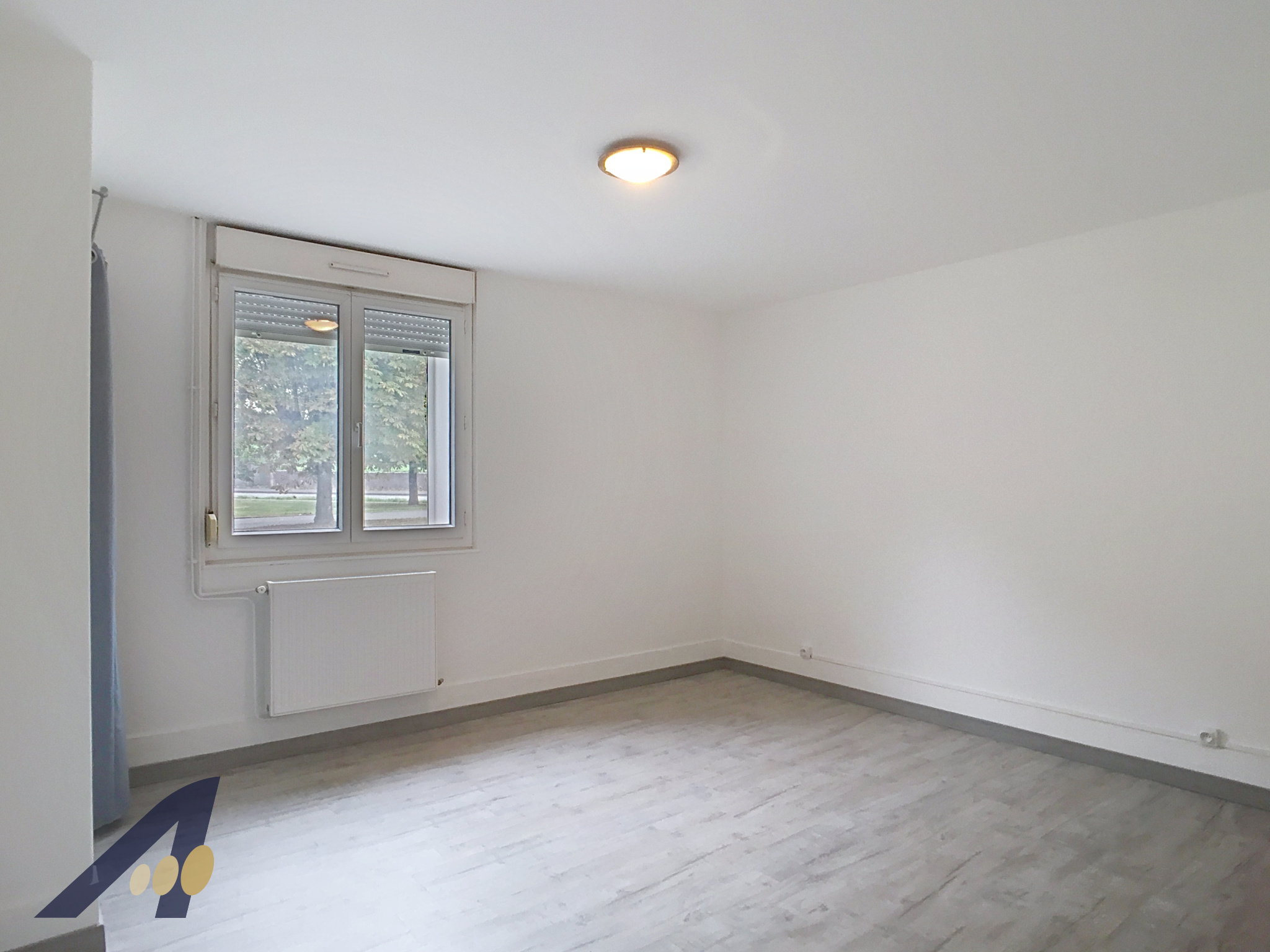 A LOUER – GRAND CHARMONT – F3 de 62.70 m2 en cours… — photo 5