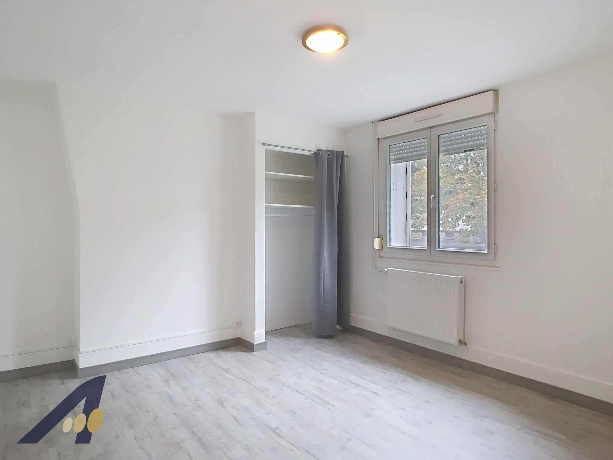A LOUER – GRAND CHARMONT – F3 de 62.70 m2 en cours… — photo 6