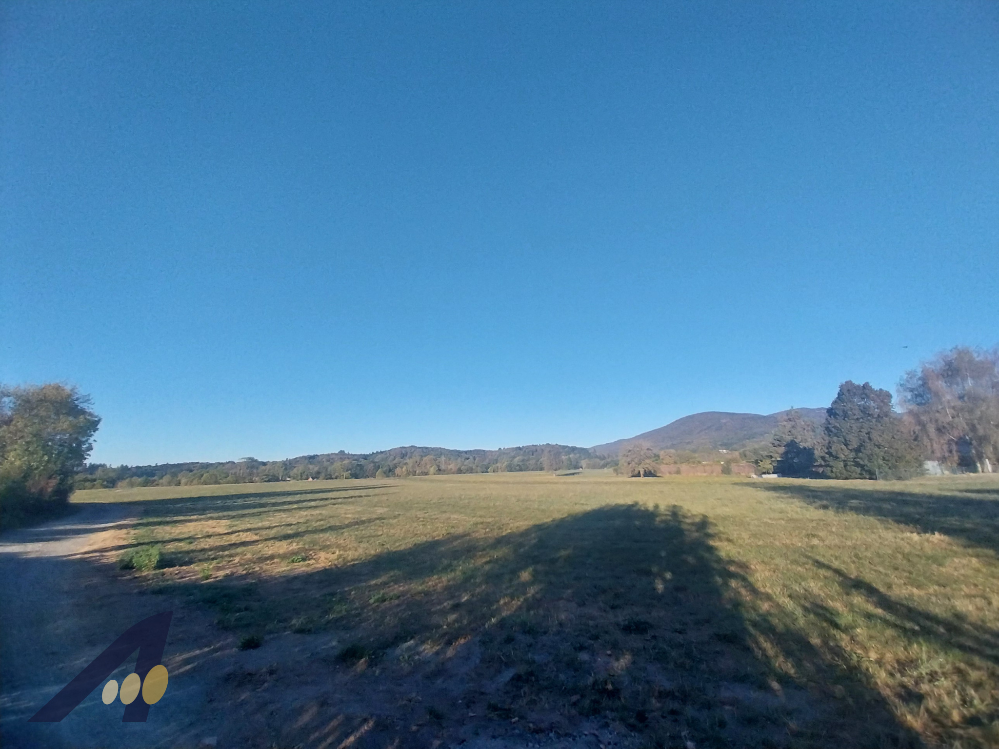 Terrain plat – Exposition Est-Sud-Ouest – Vue… — photo 5