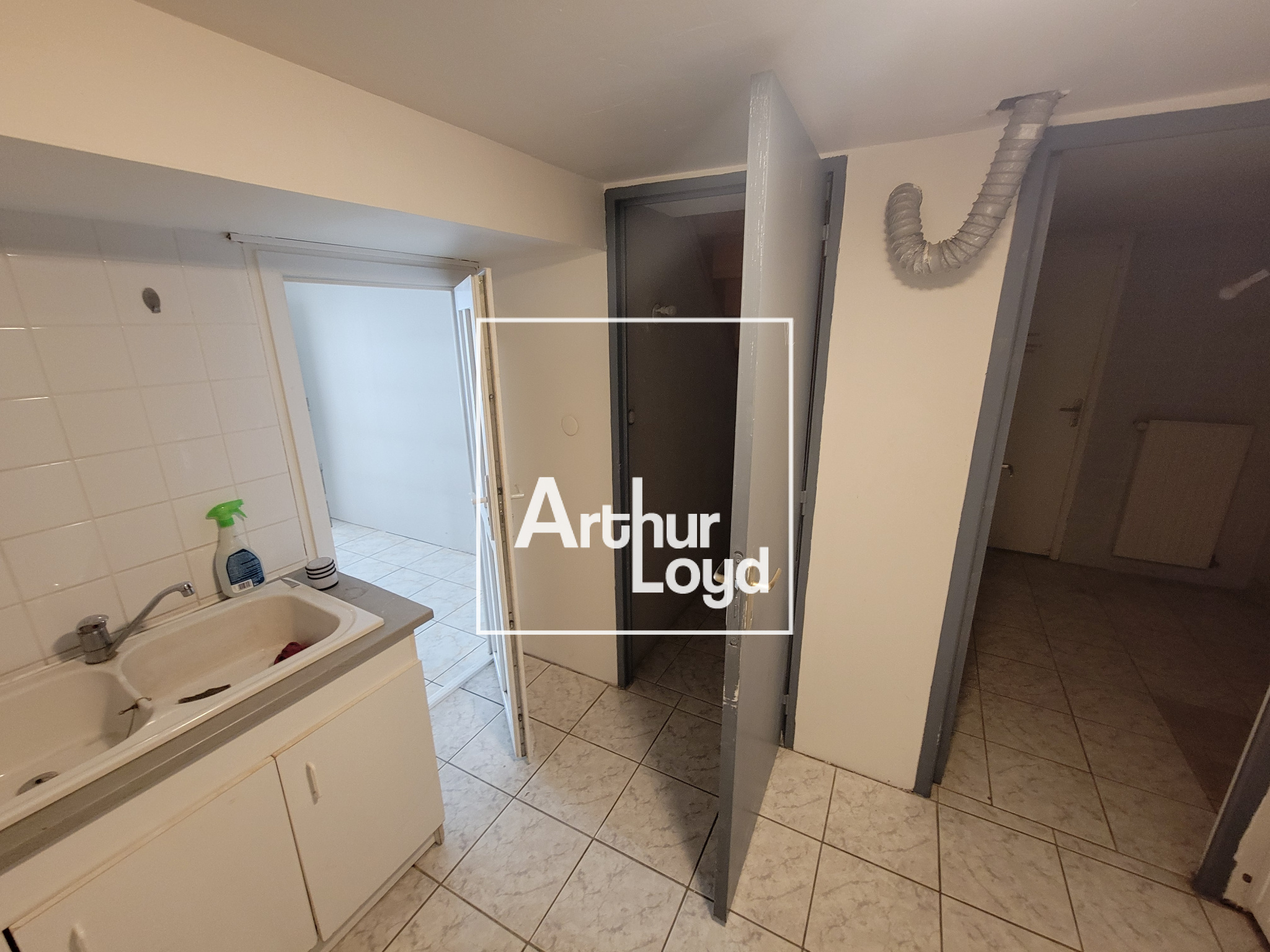 A louer, local commercial à L’Isle/Doubs — photo 2