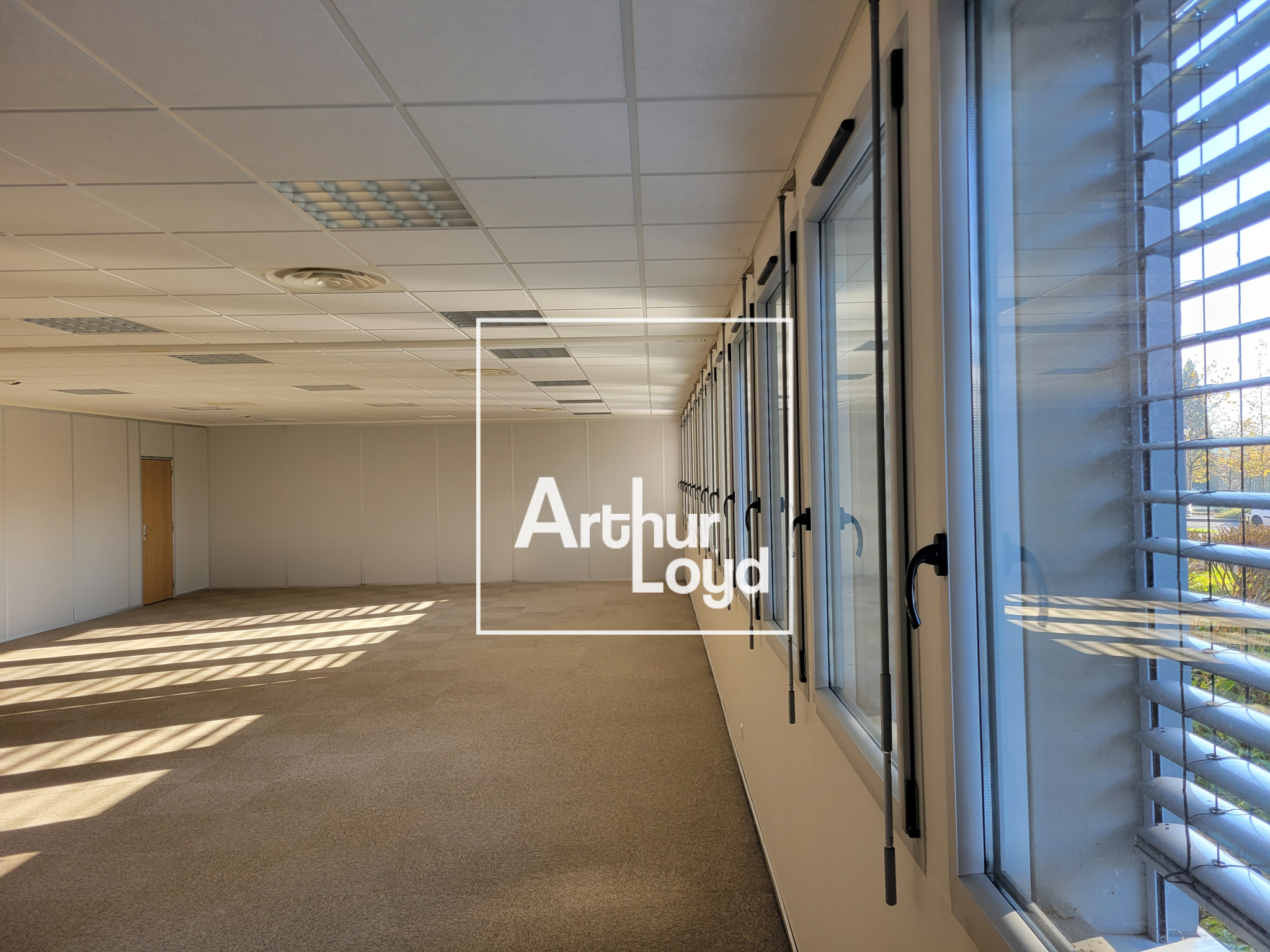 Bureaux à louer au coeur du pôle numérique du site… — photo 6
