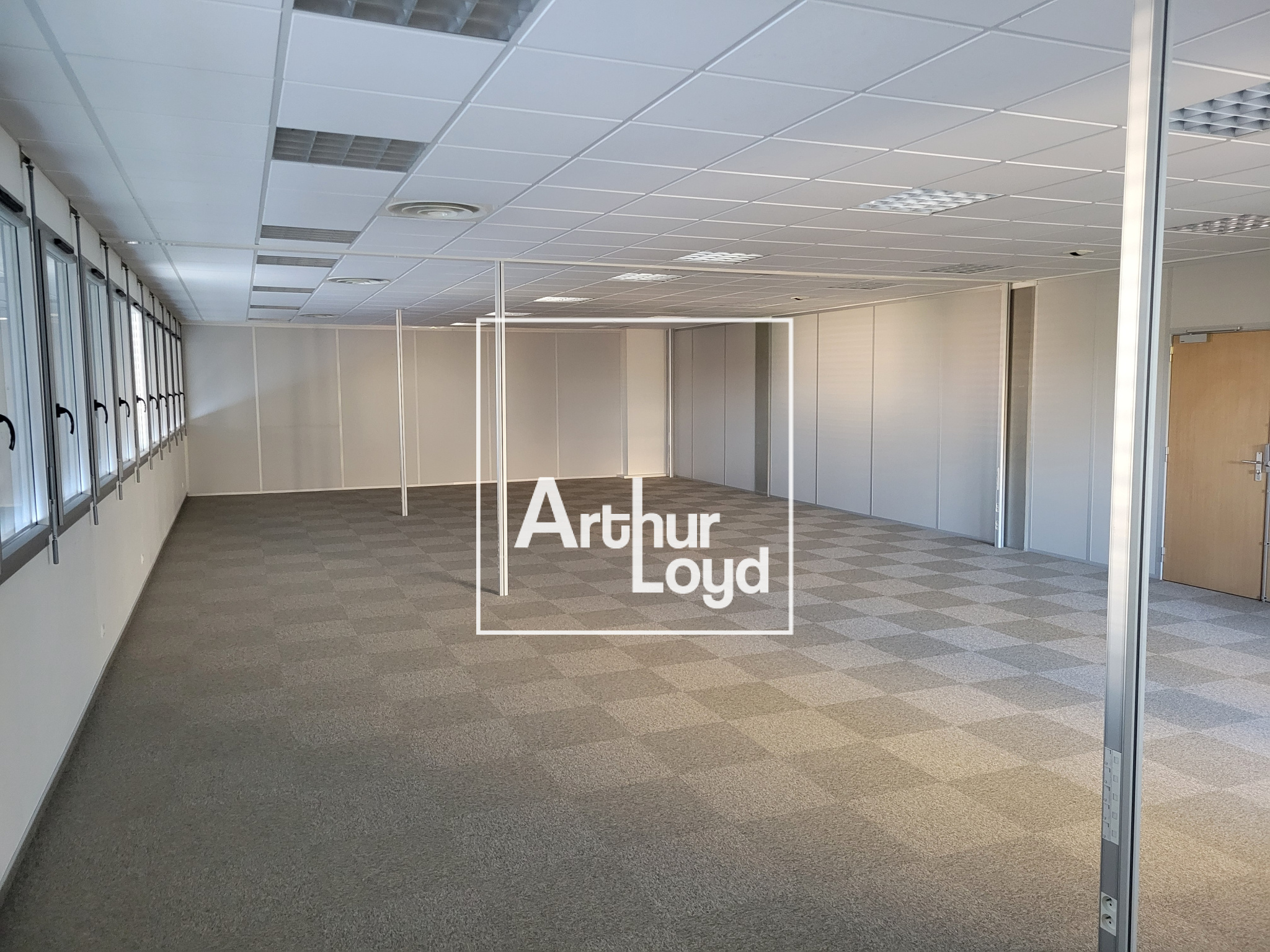 Bureaux à louer au coeur du pôle numérique du site… — photo 5
