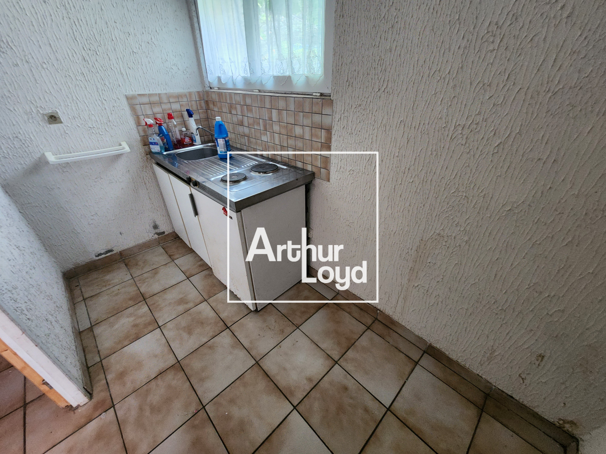 Local commercial de 125 m2 en RDC Belle visibilité Axe… — photo 5